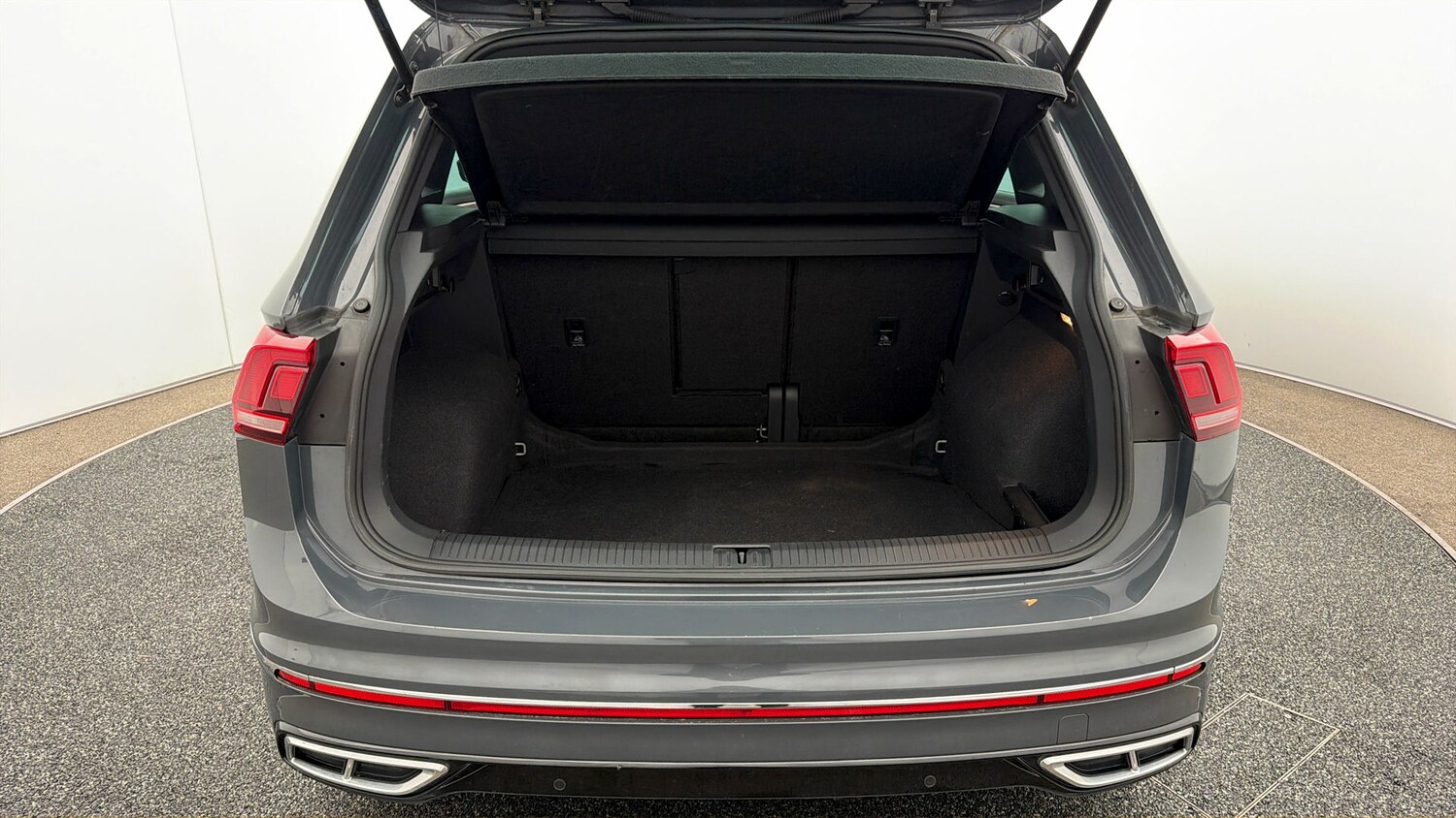 Used Volkswagen Tiguan 2021 for sale - 78178227: Photo 16