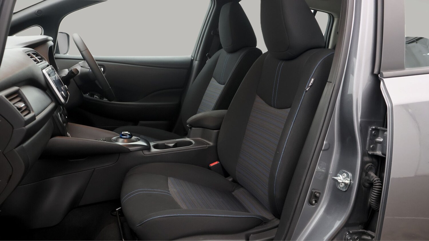 Used Nissan Leaf 2022 for sale - 77282524: Photo 14