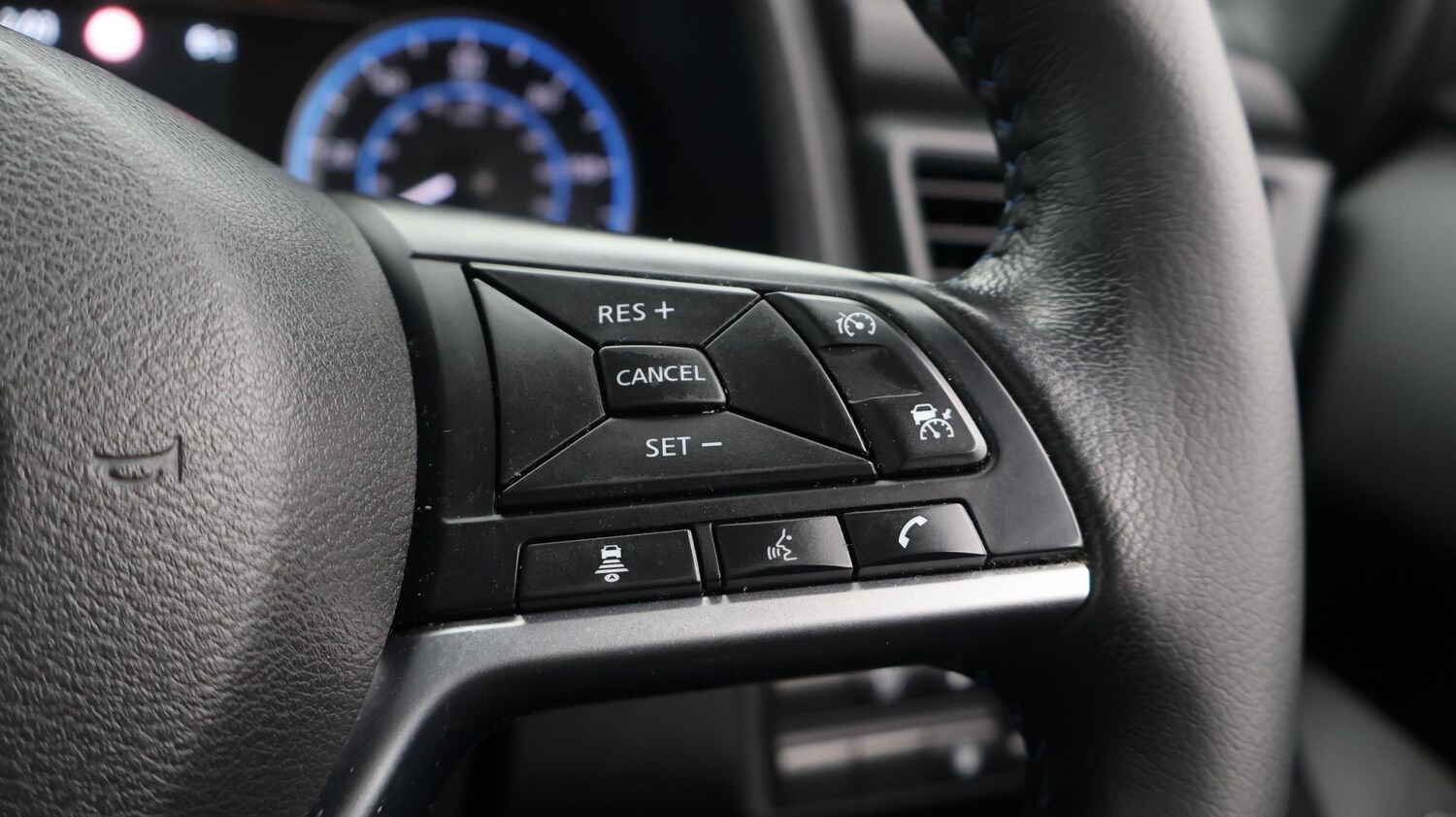 Used Nissan Leaf 2022 for sale - 77282524: Photo 24