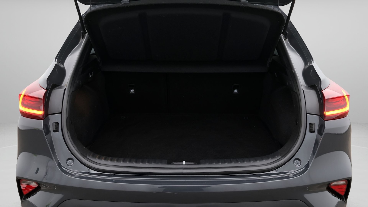 Used Kia XCeed 2023 for sale - 77848550: Photo 17