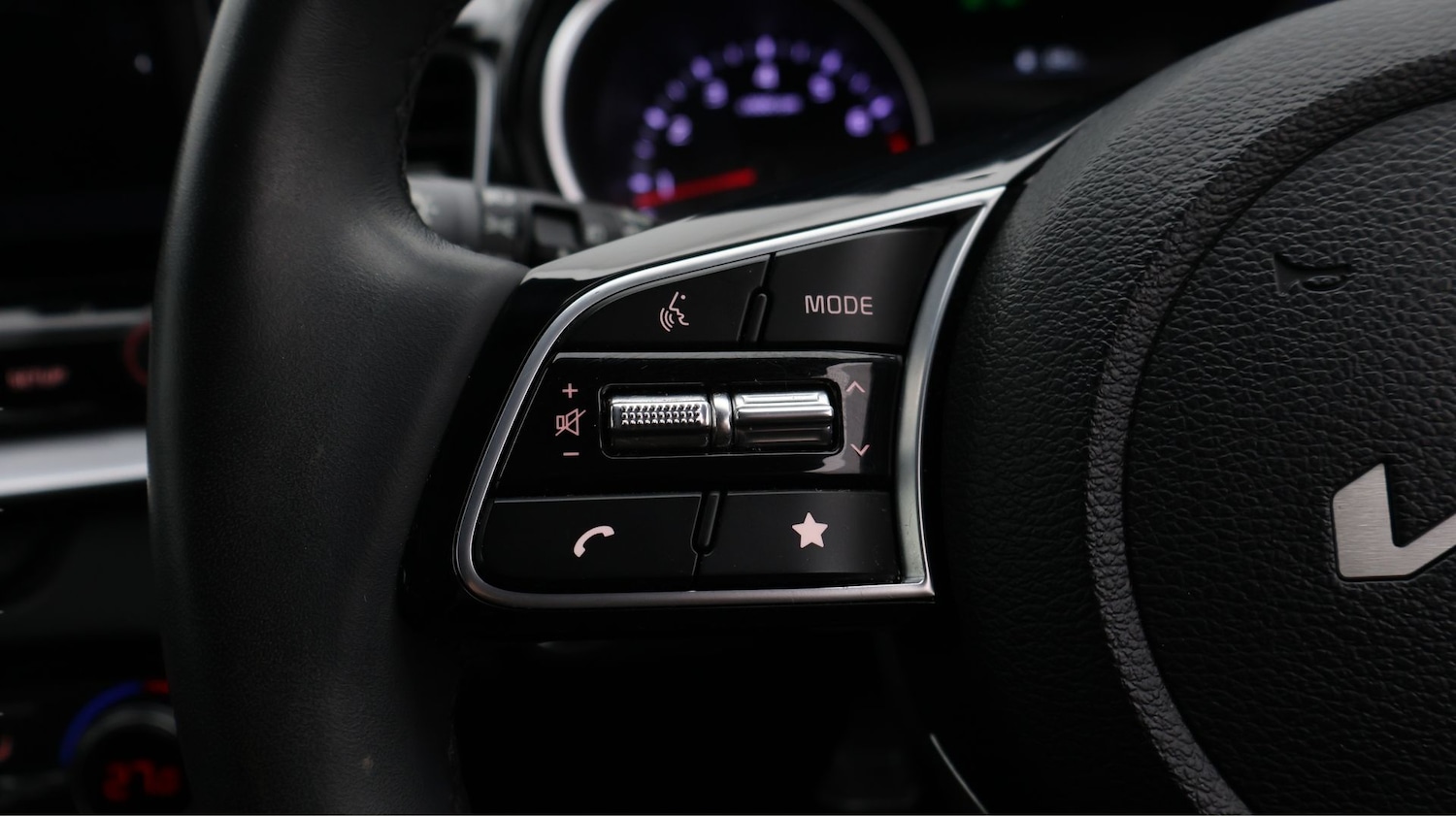 Used Kia XCeed 2023 for sale - 77848550: Photo 23