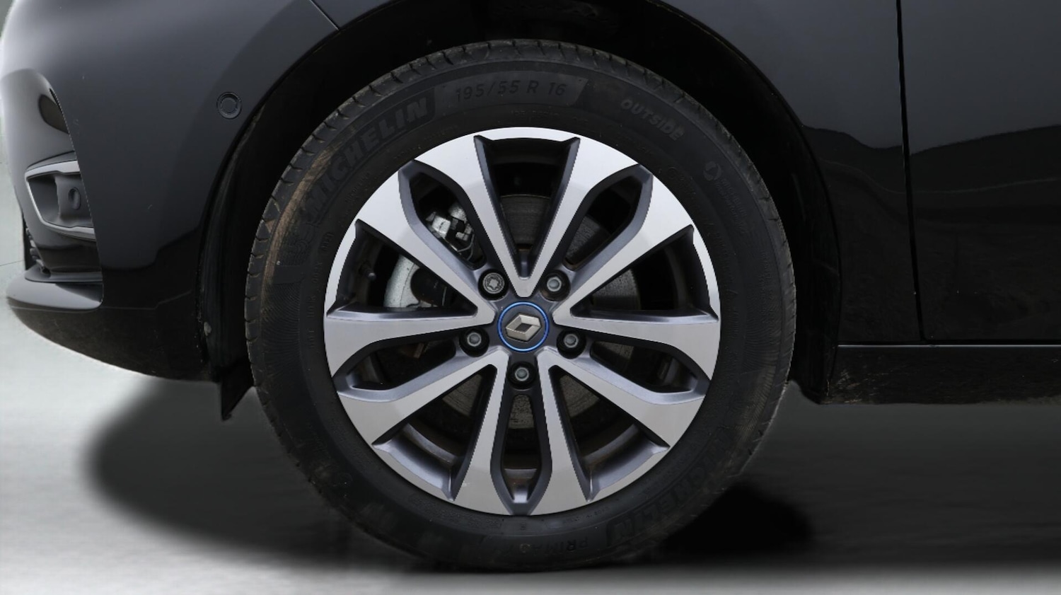 Used Renault Zoe 2021 for sale - 76702189: Photo 19