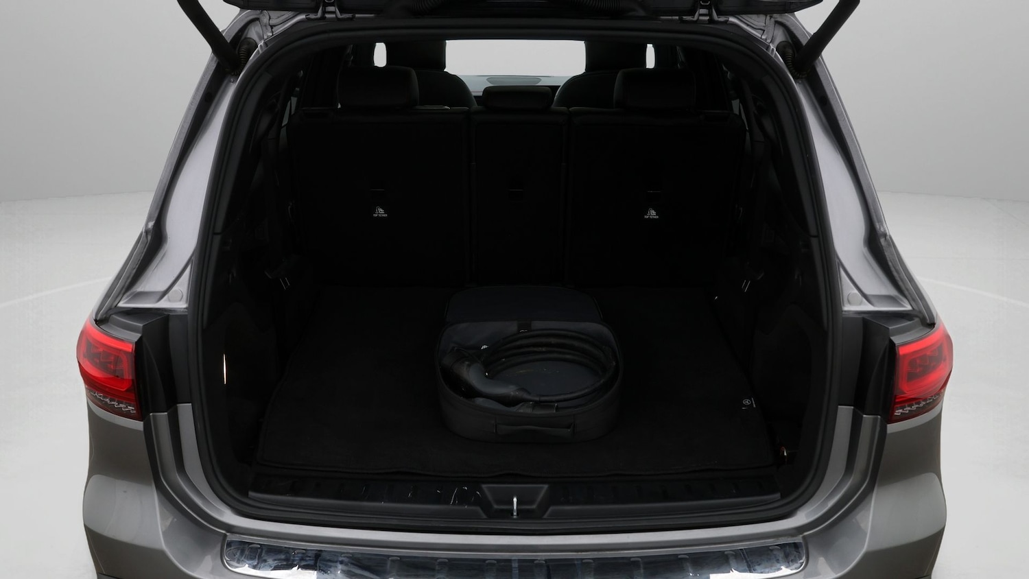 Used Mercedes-Benz EQB 2023 for sale - 77690930: Photo 17