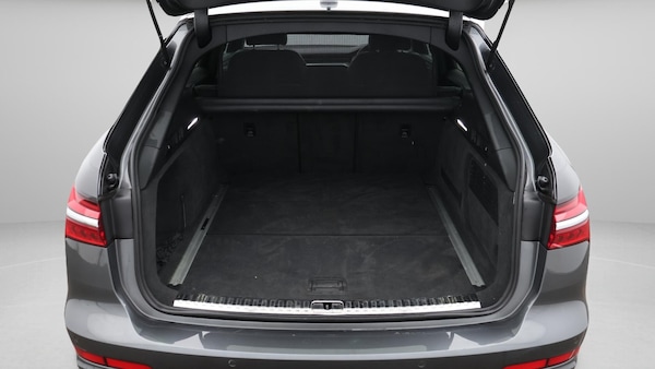 Used Audi A6 Avant 2021 for sale - 76189572: Photo 18