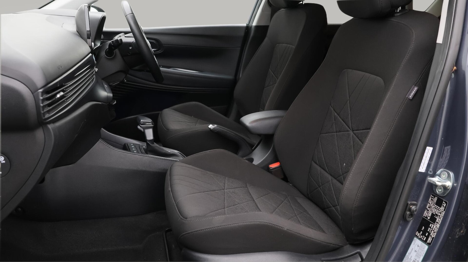 Used Hyundai BAYON 2022 for sale - 76714725: Photo 15