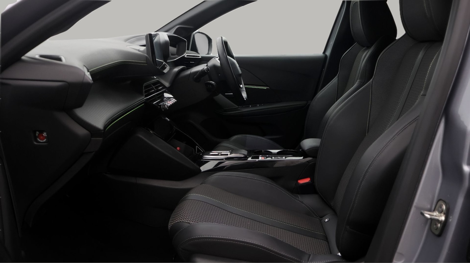 Used Peugeot 208 2022 for sale - 77199268: Photo 14