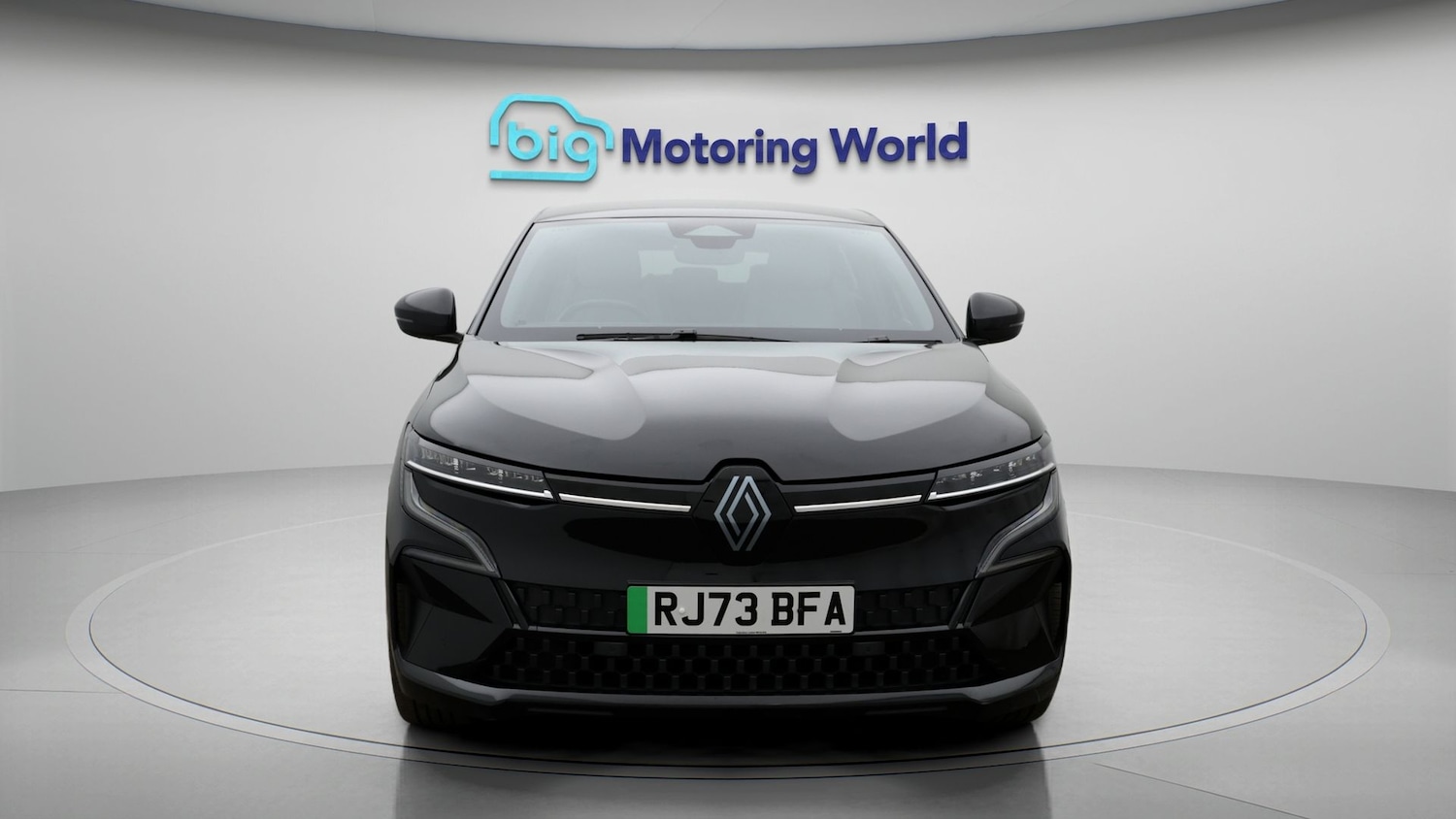 Used Renault Megane E Tech 2024 for sale - 77675135: Photo 2