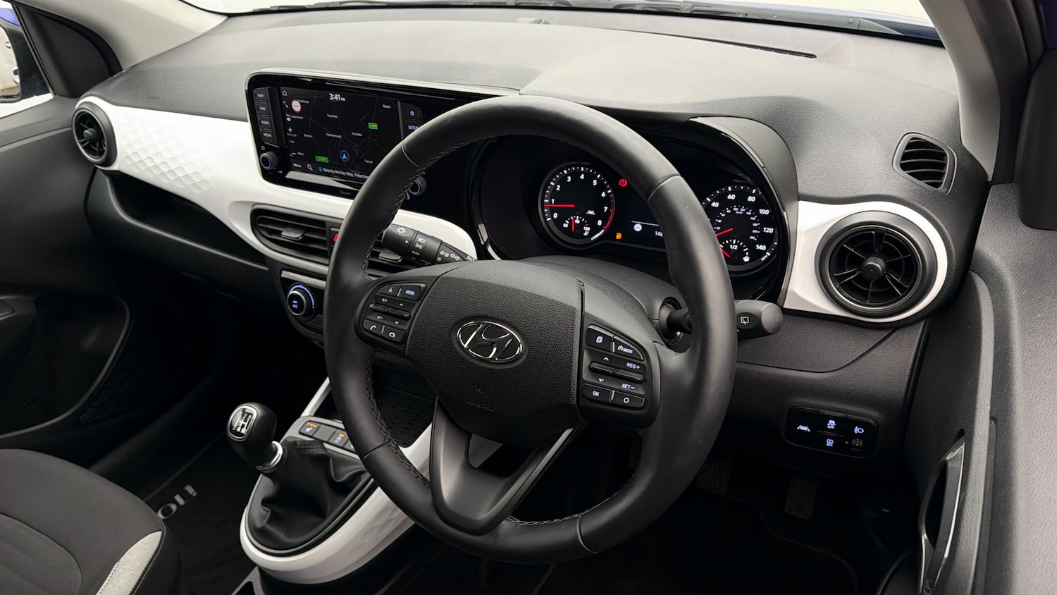 Used Hyundai i10 2023 for sale - 78090613: Photo 9