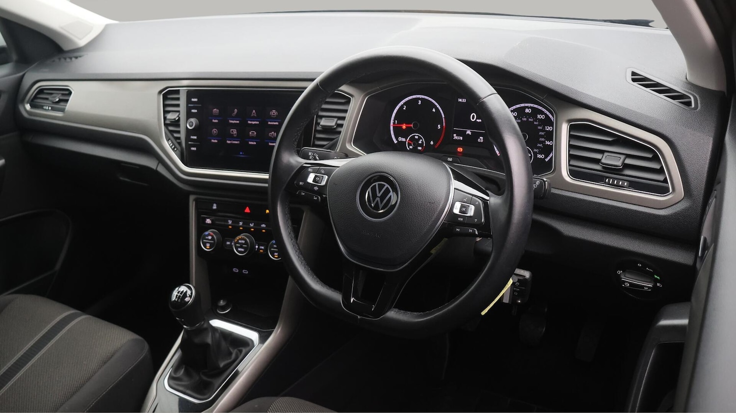 Used Volkswagen T-Roc 2021 for sale - 76521751: Photo 10