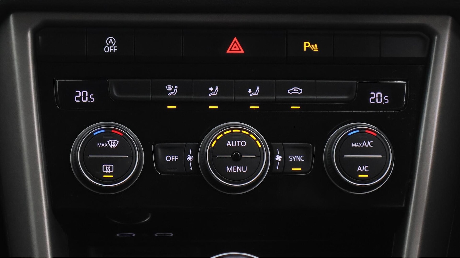 Used Volkswagen T-Roc 2021 for sale - 76521751: Photo 13