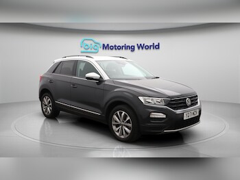 Used Volkswagen T-Roc 2021 for sale - 76521751: Photo