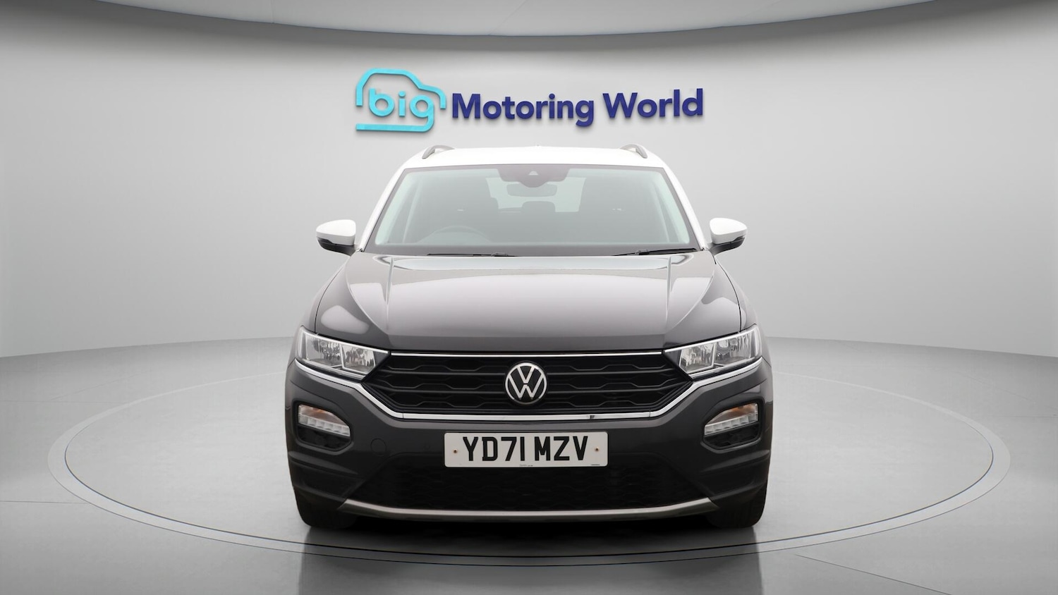 Used Volkswagen T-Roc 2021 for sale - 76521751: Photo 3