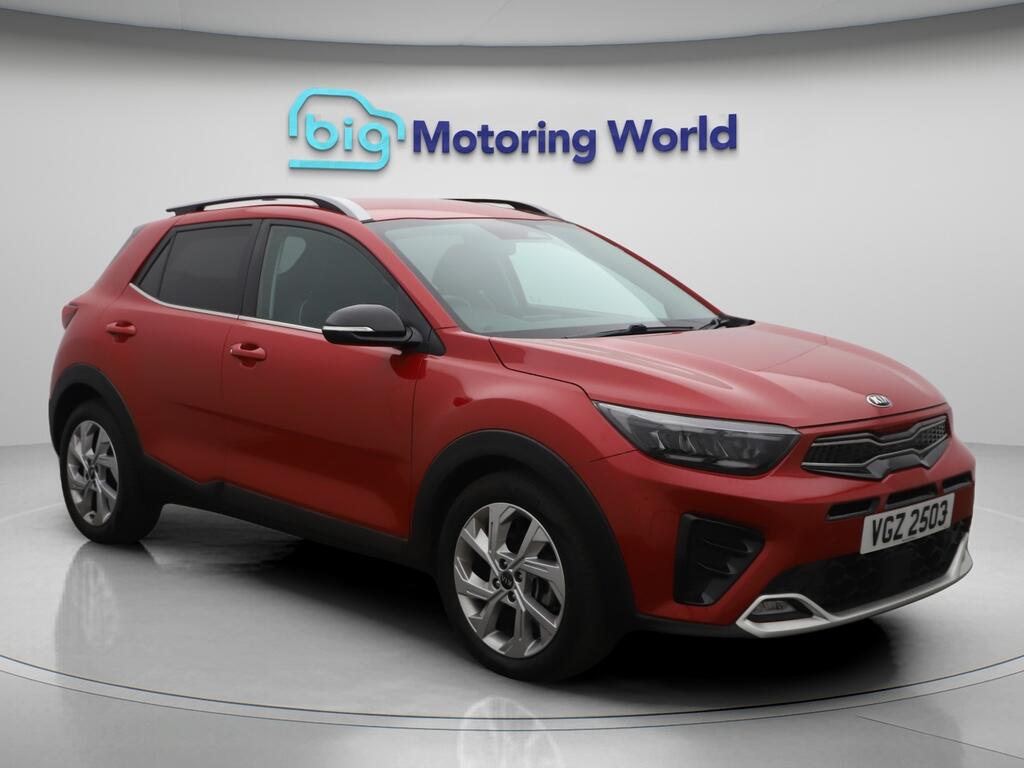 Used Kia Stonic 2021 for sale - 76348881: Photo 1