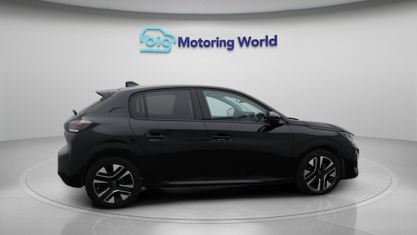 Used Peugeot 208 2024 for sale - 75707831: Photo 9