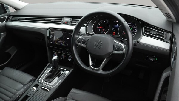 Used Volkswagen Passat 2022 for sale - 76166848: Photo 10