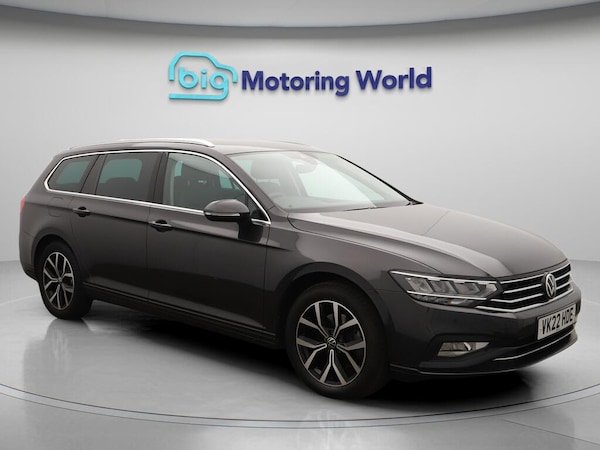 Used Volkswagen Passat 2022 for sale - 76166848: Photo 1
