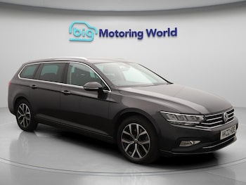 Volkswagen - Passat