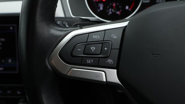 Used Volkswagen Passat 2022 for sale - 76166848: Photo 24