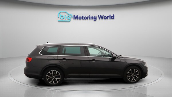 Used Volkswagen Passat 2022 for sale - 76166848: Photo 9