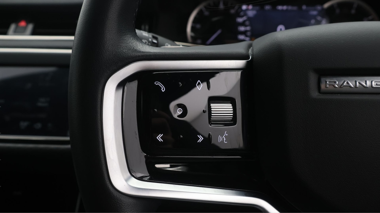 Used Land Rover Range Rover Evoque 2023 for sale - 77375730: Photo 23