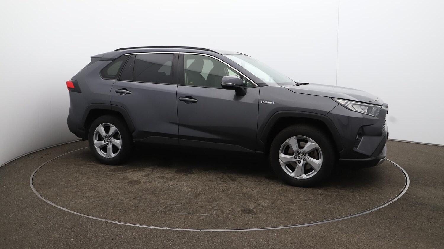 Used Toyota RAV4 2020 for sale - 76012736: Photo 47
