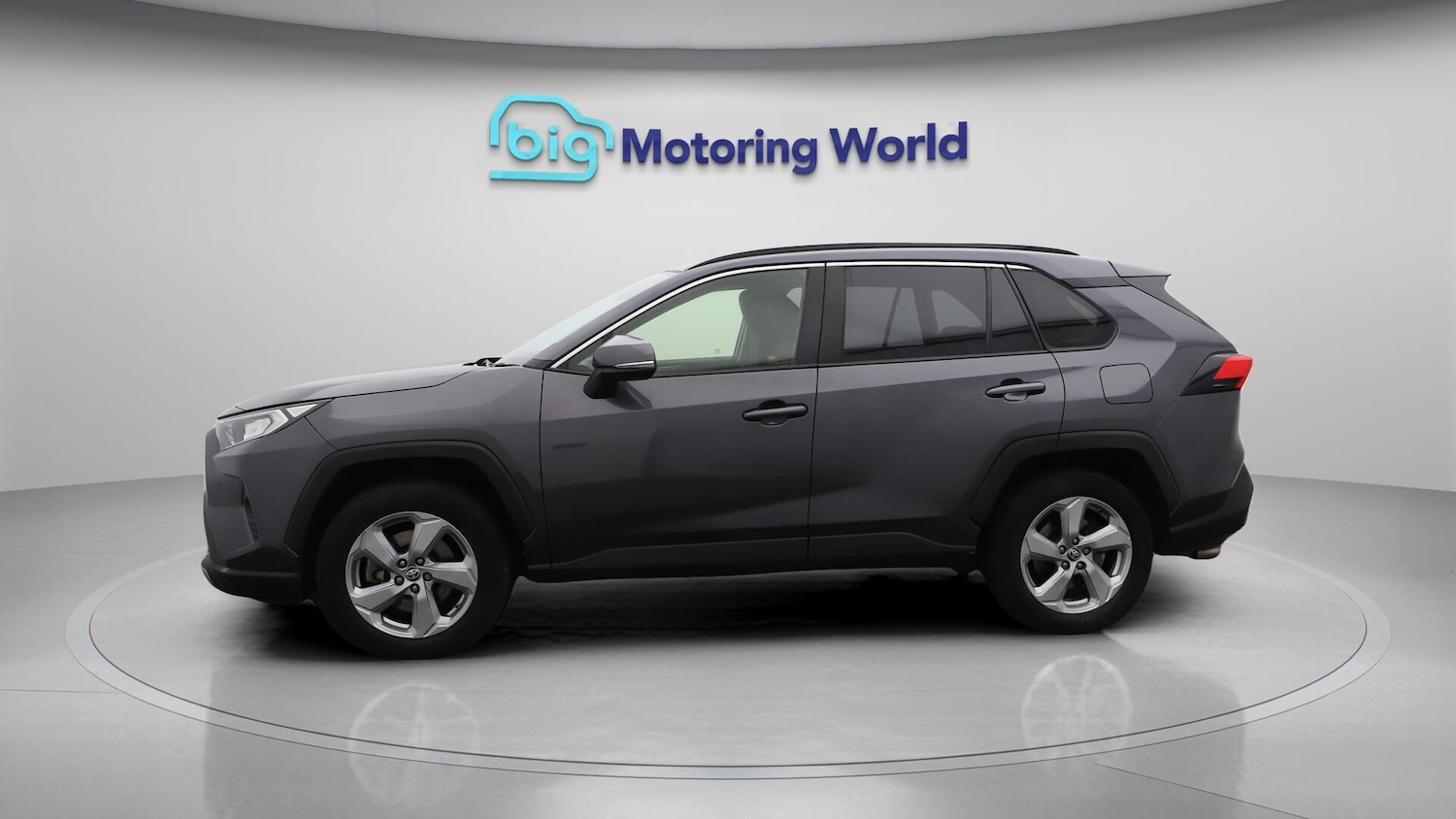 Used Toyota RAV4 2020 for sale - 76012736: Photo 5