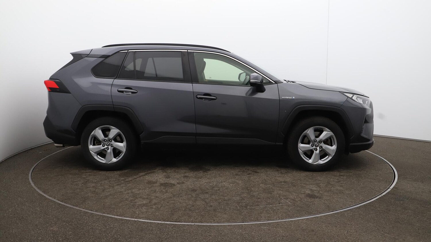 Used Toyota RAV4 2020 for sale - 76012736: Photo 50