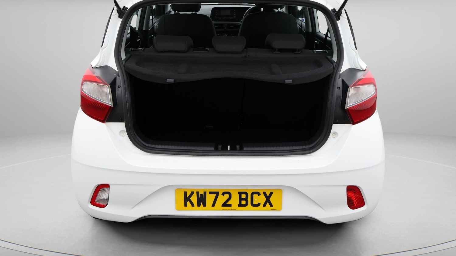 Used Hyundai i10 2023 for sale - 77652443: Photo 17