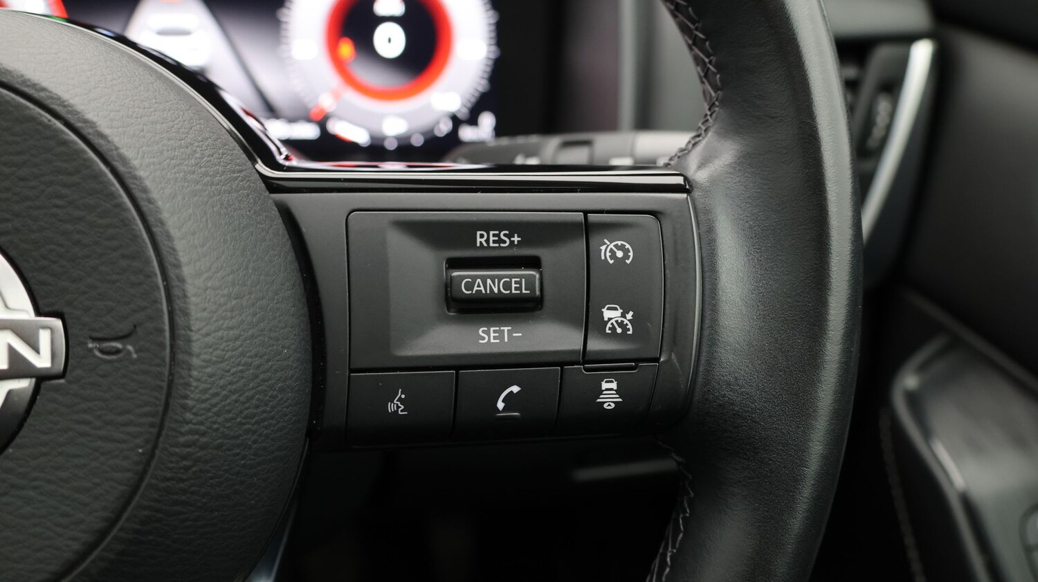 Used Nissan Qashqai for sale - 77614580: Photo 26