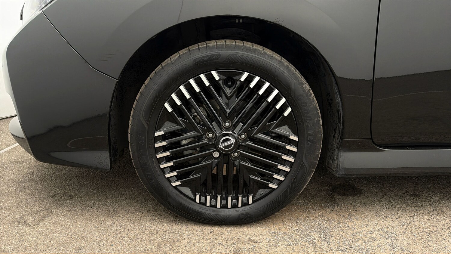 Used Nissan Leaf 2023 for sale - 77996897: Photo 17