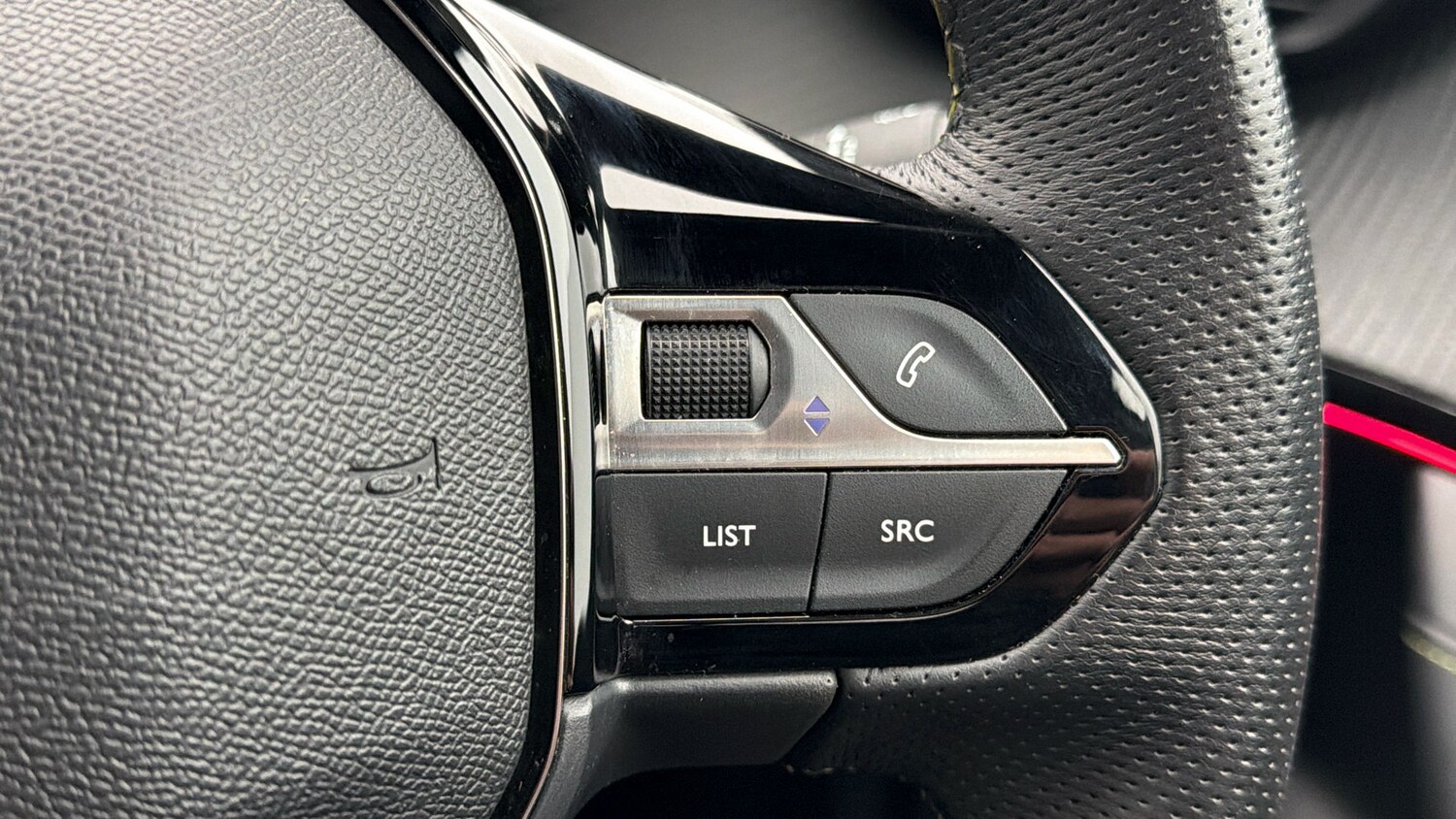 Used Peugeot E-2008 for sale - 78106597: Photo 24