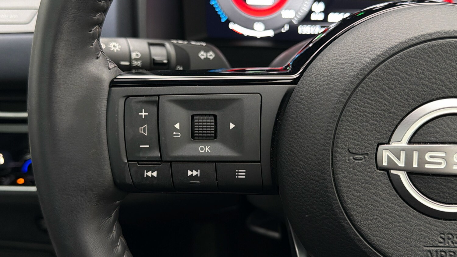 Used Nissan Qashqai for sale - 77916306: Photo 22