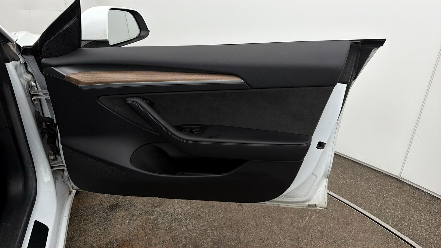 Used Tesla Model 3 for sale - 78121428: Photo 14