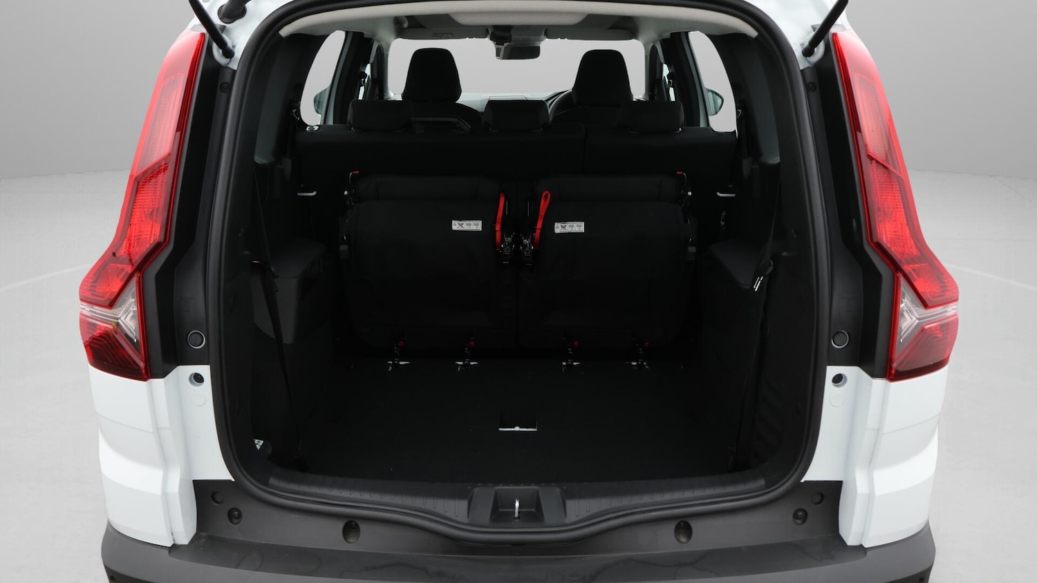 Used Dacia Jogger 2025 for sale - 76337136: Photo 17