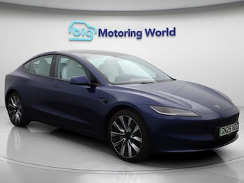Tesla - Model 3