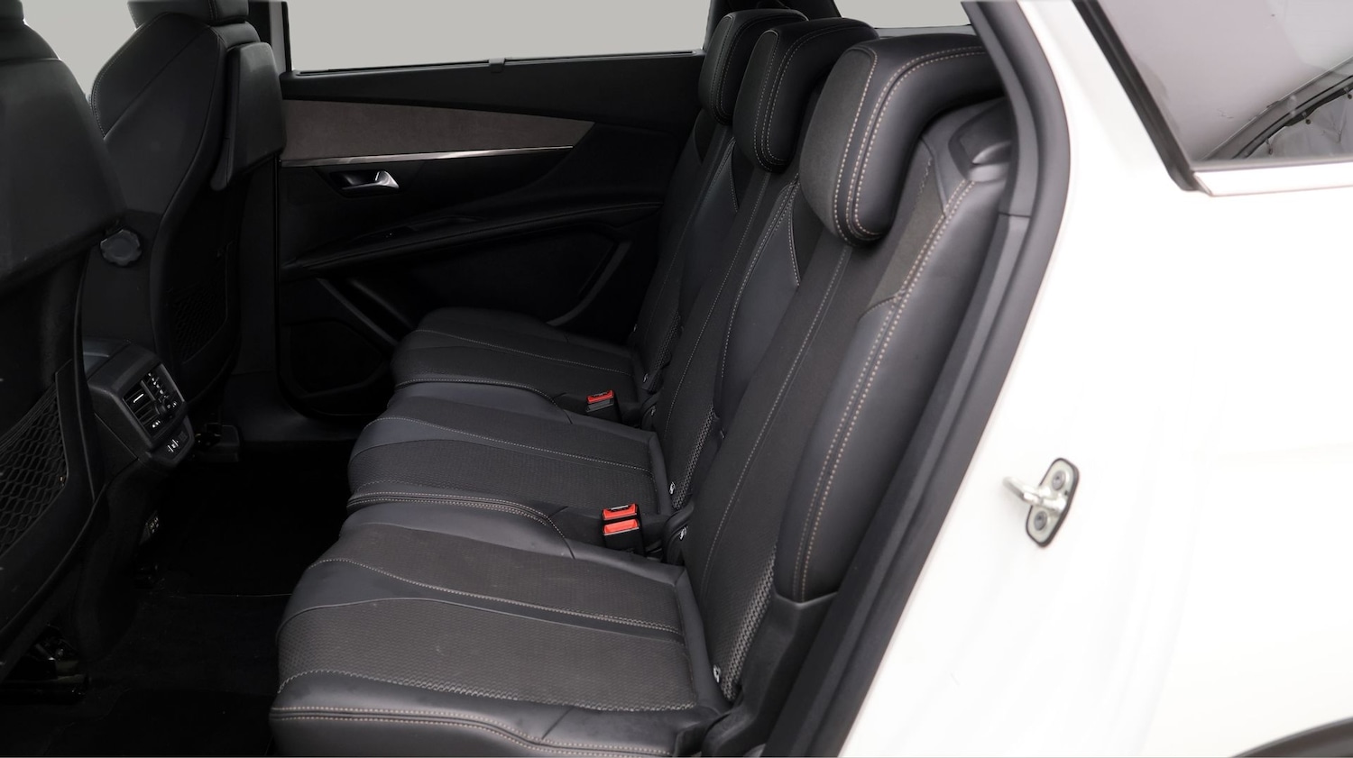 Used Peugeot 5008 2022 for sale - 78078083: Photo 16