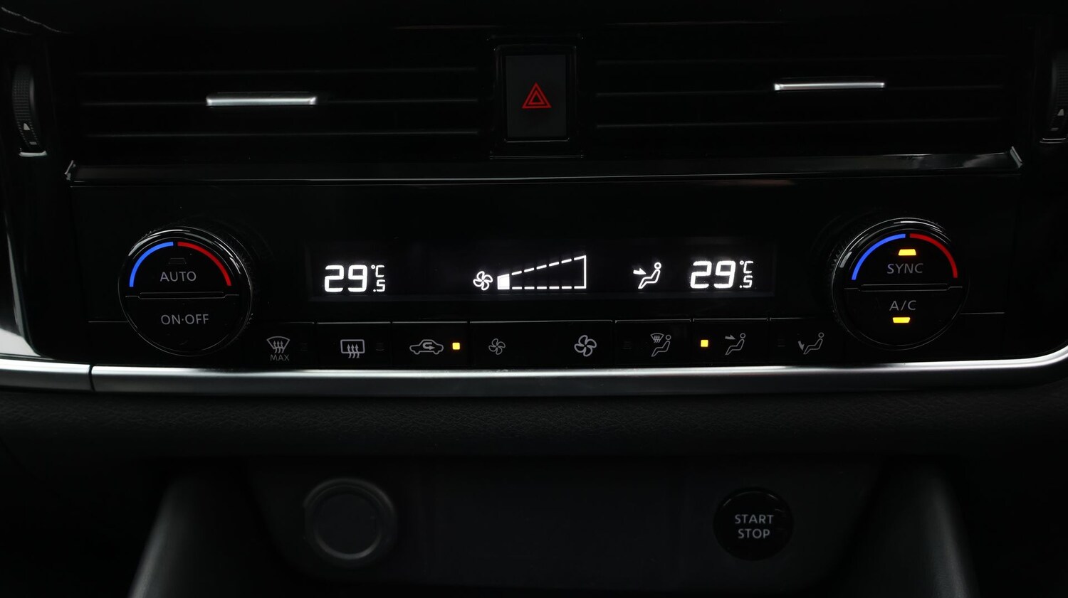 Used Nissan Qashqai 2023 for sale - 77476607: Photo 12