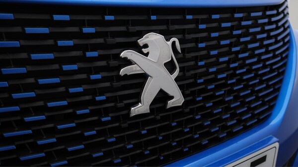 Used Peugeot E-2008 2021 for sale - 75670385: Photo 22