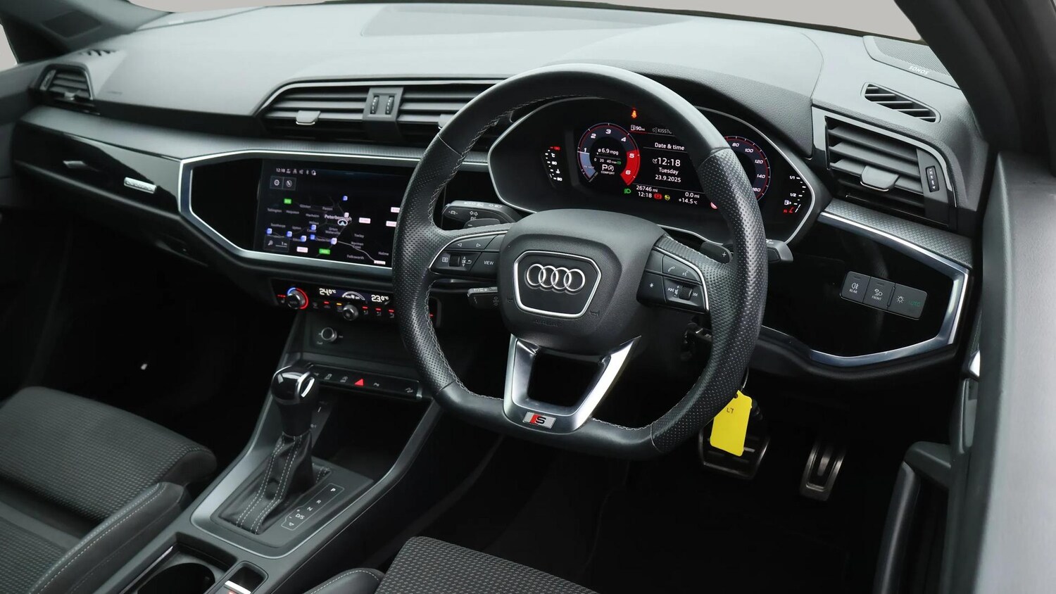 Used Audi Q3 2022 for sale - 76060222: Photo 10