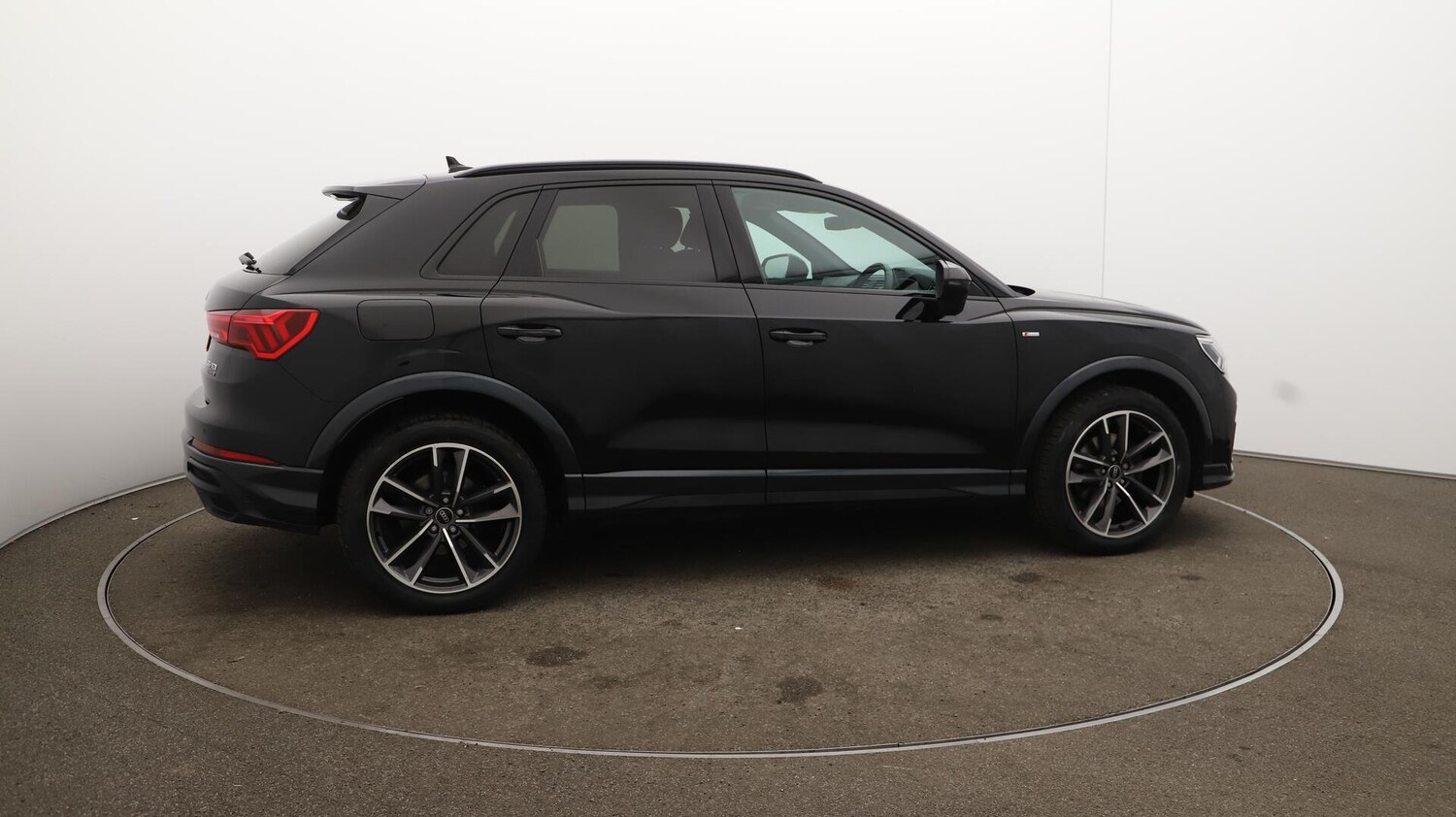 Used Audi Q3 2022 for sale - 76060222: Photo 53