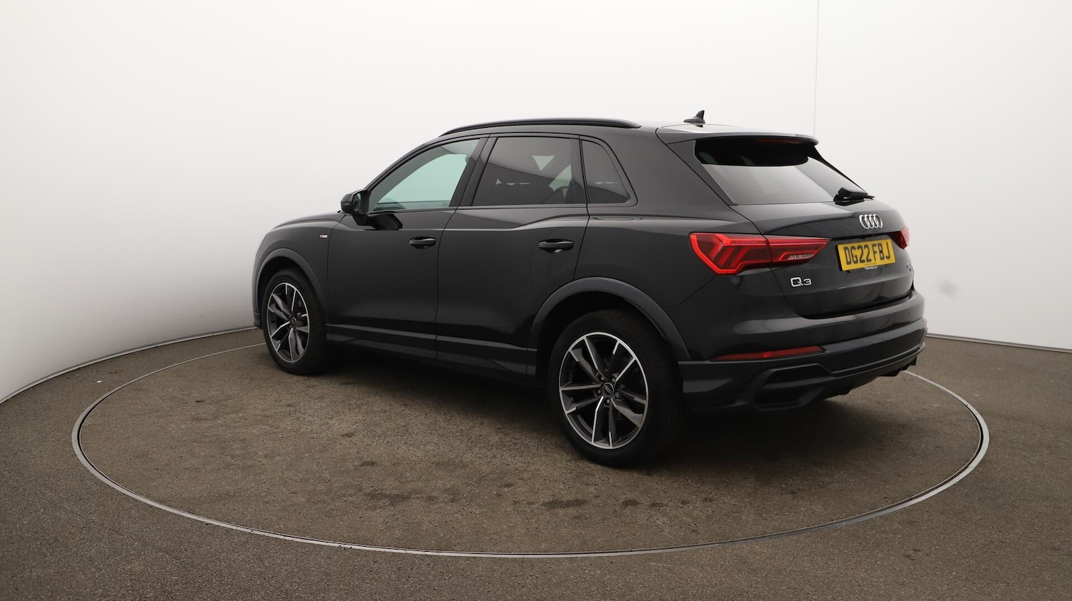 Used Audi Q3 2022 for sale - 76060222: Photo 65