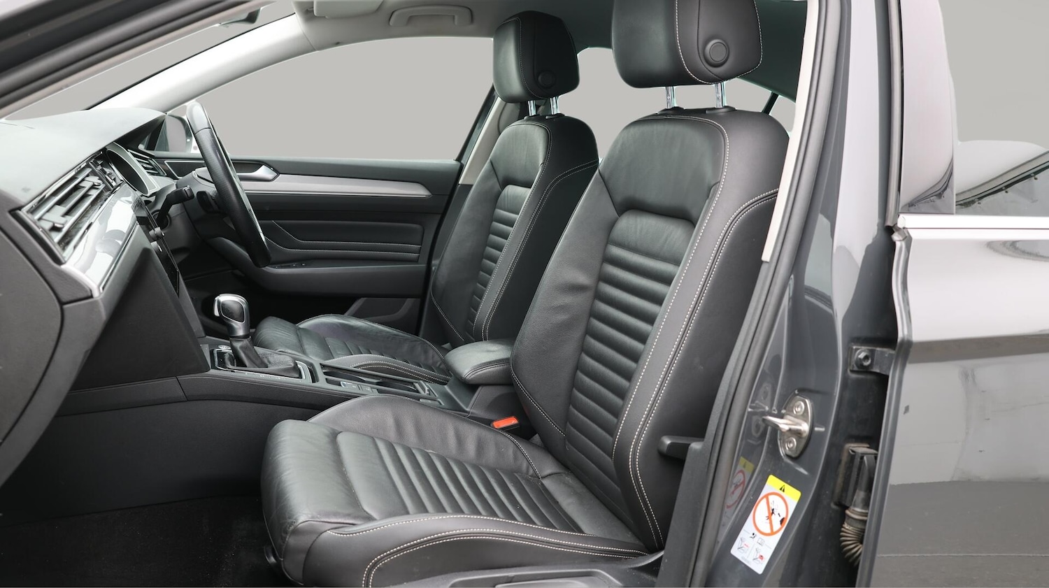 Used Volkswagen Passat 2021 for sale - 76701524: Photo 15