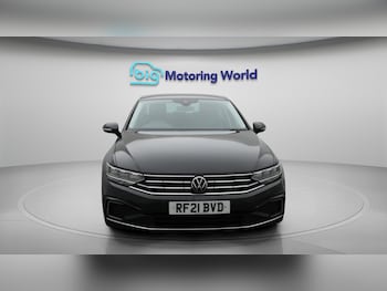 Used Volkswagen Passat 2021 for sale - 76701524: Photo