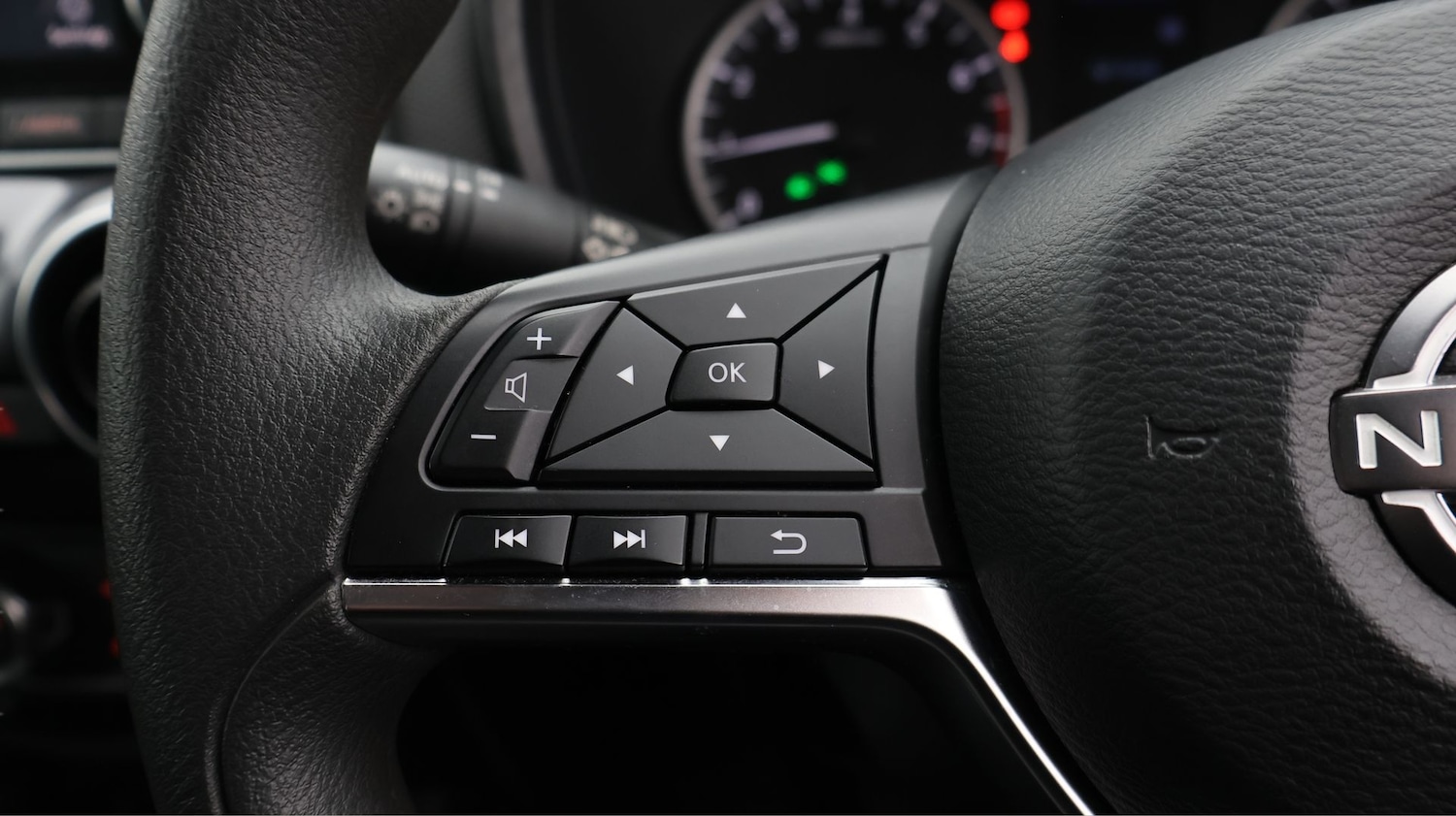 Used Nissan Juke 2023 for sale - 77264829: Photo 21