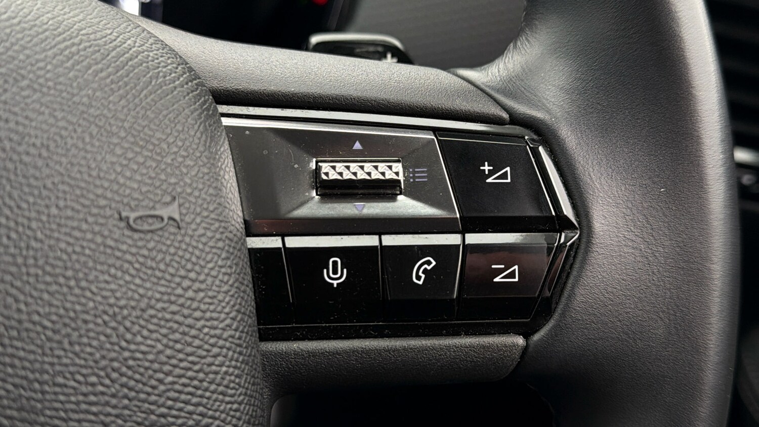 Used DS Automobiles DS 4 for sale - 77963723: Photo 24