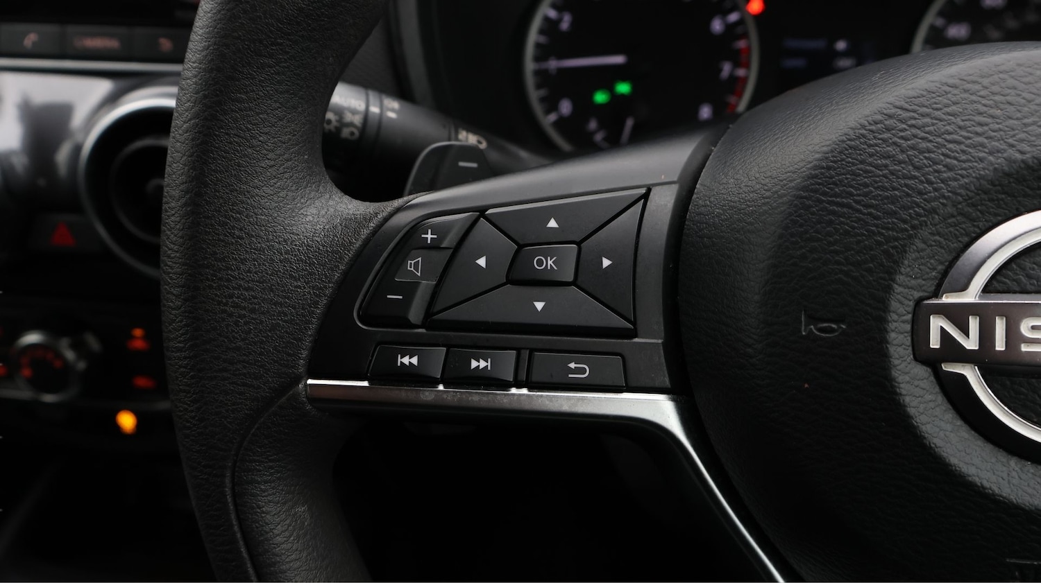 Used Nissan Juke 2023 for sale - 77643913: Photo 20