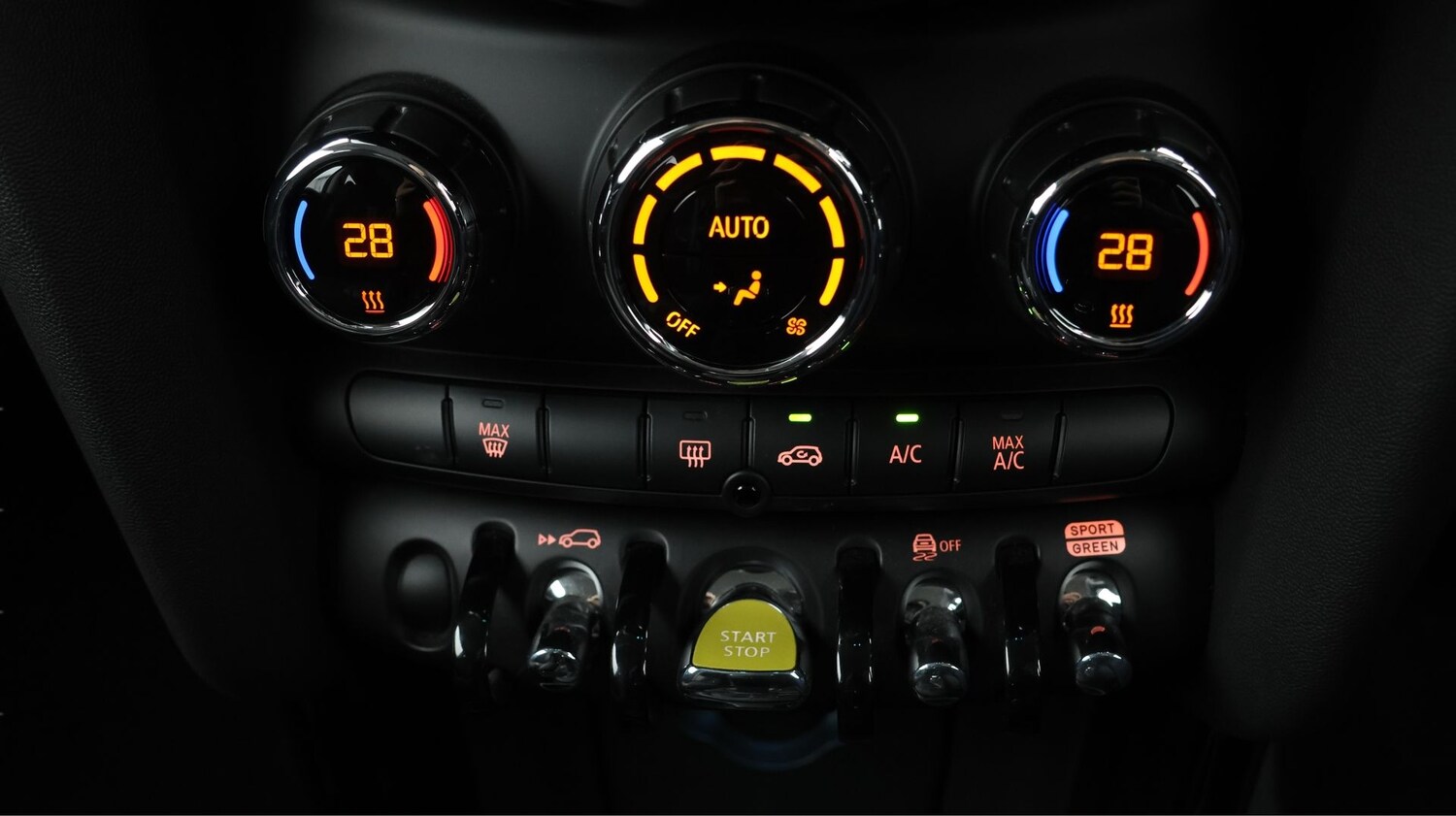 Used MINI Hatch 2022 for sale - 77181751: Photo 12