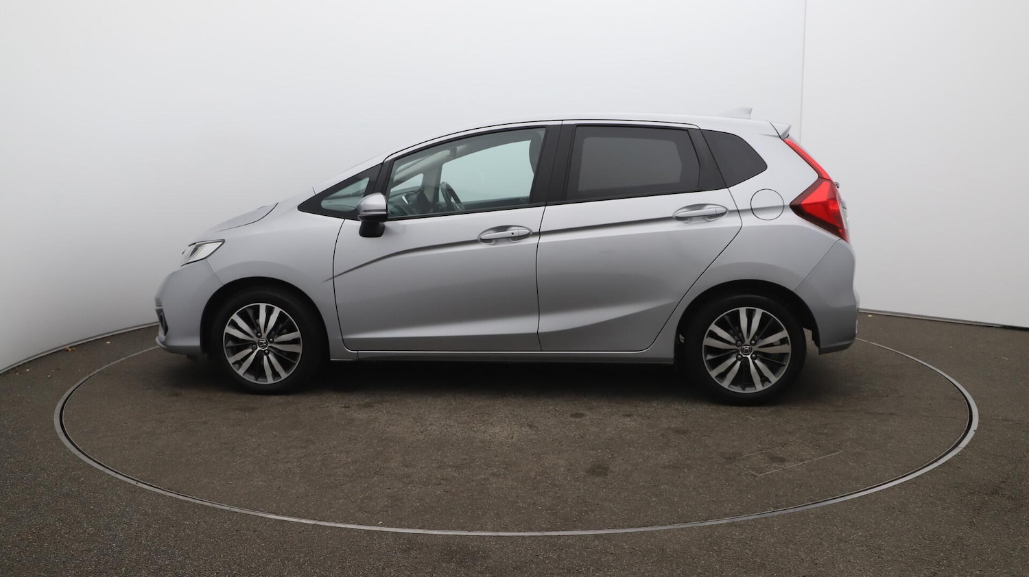 Used Honda Jazz 2019 for sale - 76166774: Photo 64