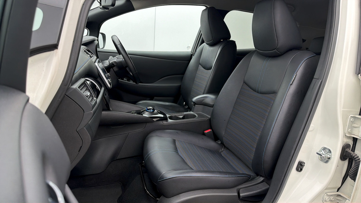 Used Nissan Leaf 2023 for sale - 78081204: Photo 13