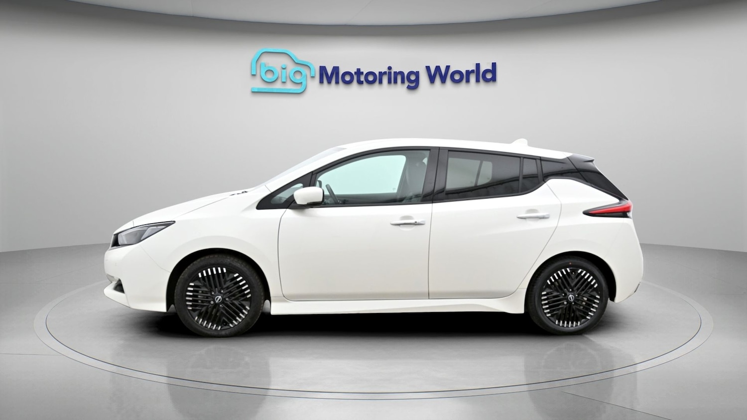 Used Nissan Leaf 2023 for sale - 78081204: Photo 4